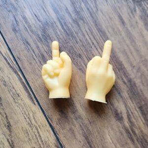 Small Middle Fingers!